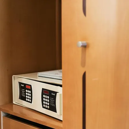 Marques De Pombal Готель Лісабон