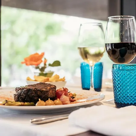 Готель Marques De Pombal 4*