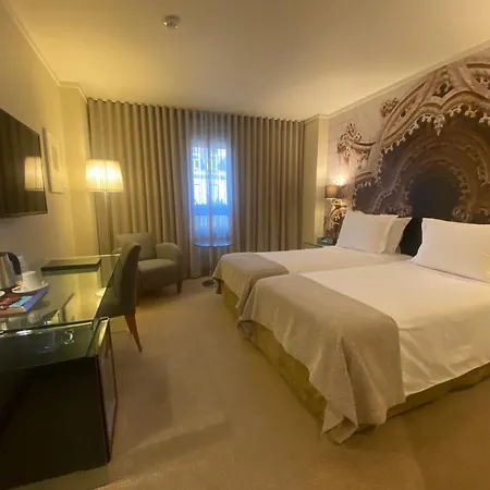 Otel Marques De Pombal 4*