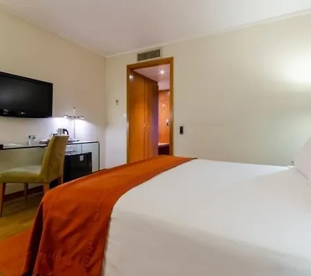 Marques De Pombal Отель 4*
