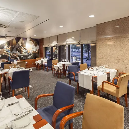 Отель Marques De Pombal