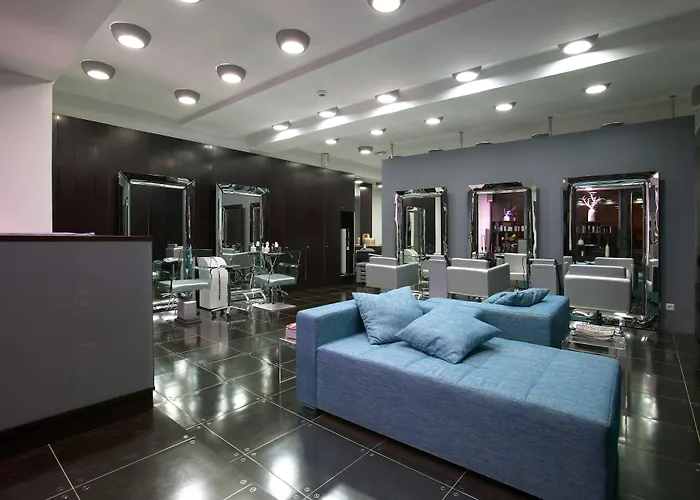 Hotel Marques De Pombal 4*